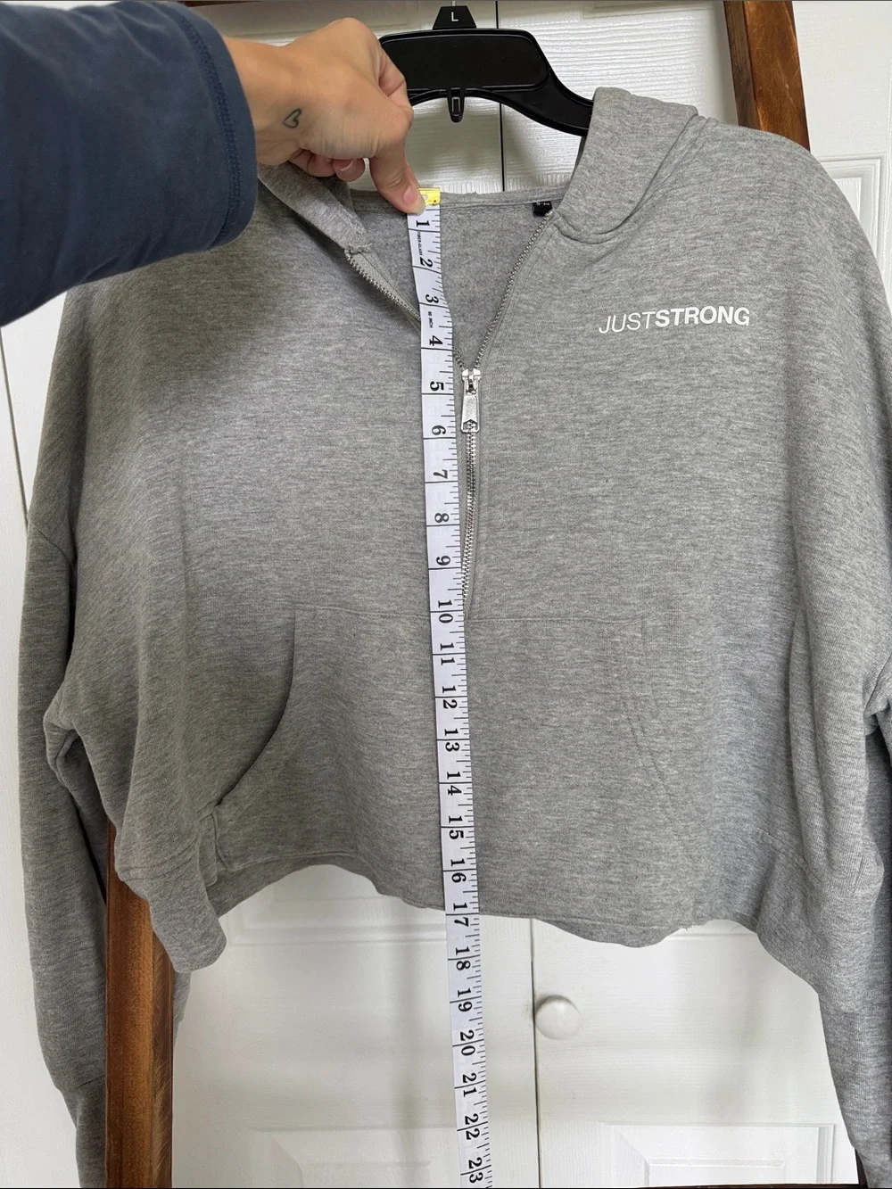 JUST STRONG Women's Grey Cropped Hoodie dropped shoulder. Oversized Sweatshirt